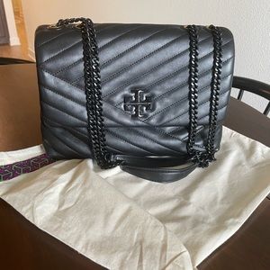 Tory Burch KIRA CHEVRON CONVERTIBLE SHOULDER BAG